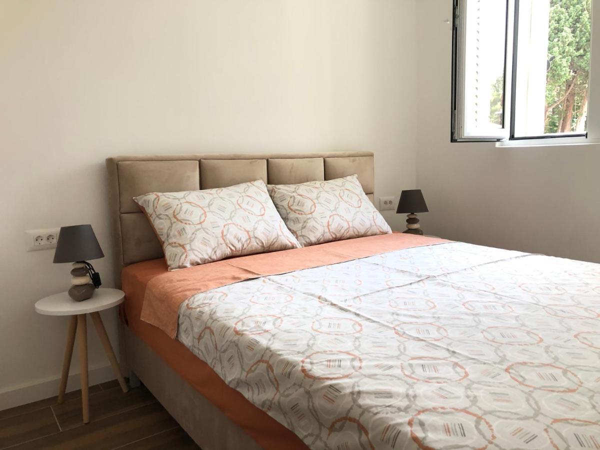 Apartment Sara With Seaview Budva Exterior foto